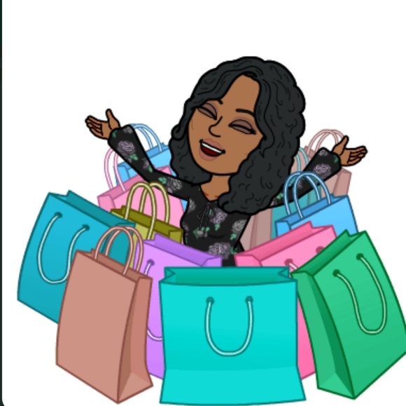 Meet your Posher, Kellie - Picture 1 of 1